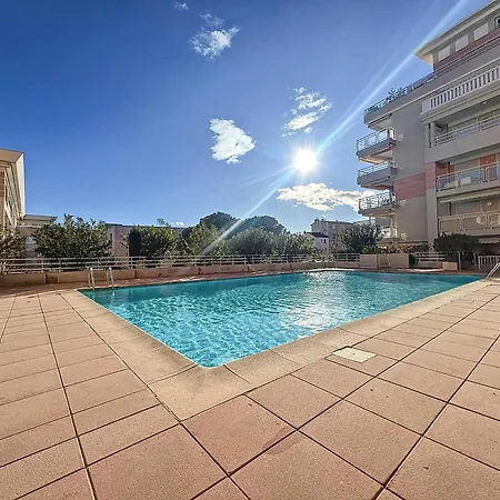 Port Azur 2 - 4 Couchages - 1 - Piscine Апартаменты